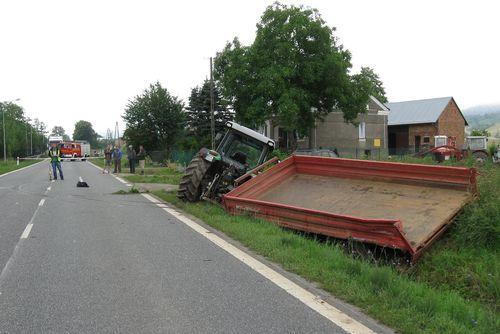 wypadek traktor 2