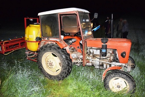wypadki rolnicze rolnik wpadl pod ciagnik janow lubelski 